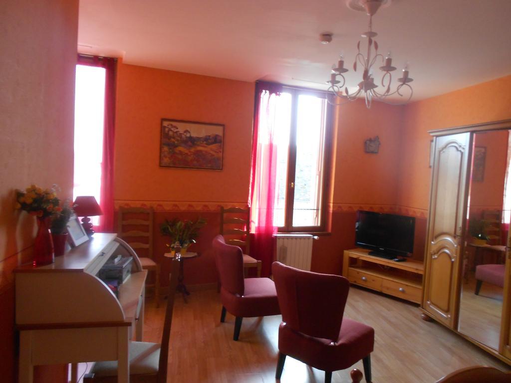 Bed and Breakfast L'Eclipse Saint-Nicolas-des-Motets Экстерьер фото