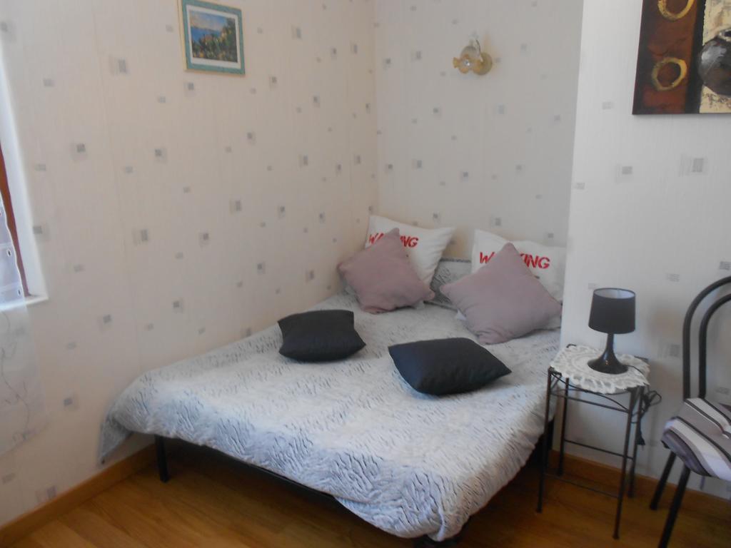 Bed and Breakfast L'Eclipse Saint-Nicolas-des-Motets Экстерьер фото